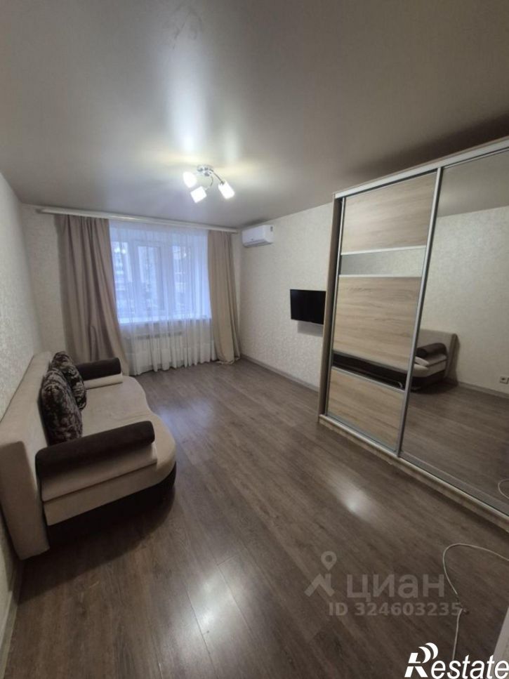 1-комн квартира улица Салиха Батыева, 17,  д. 17