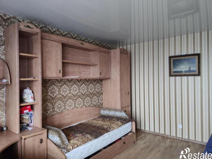 3-комн квартира улица Сафиуллина, 48,  д. 48