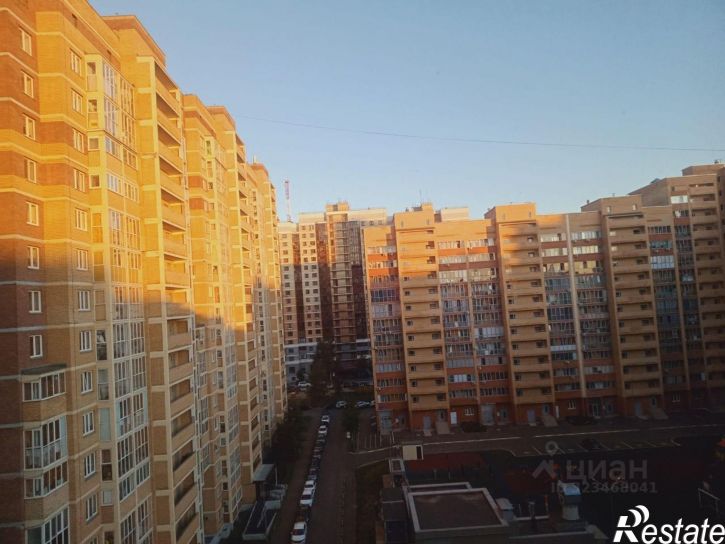 2-комн квартира улица Чингиза Айтматова, 7,  д. 7