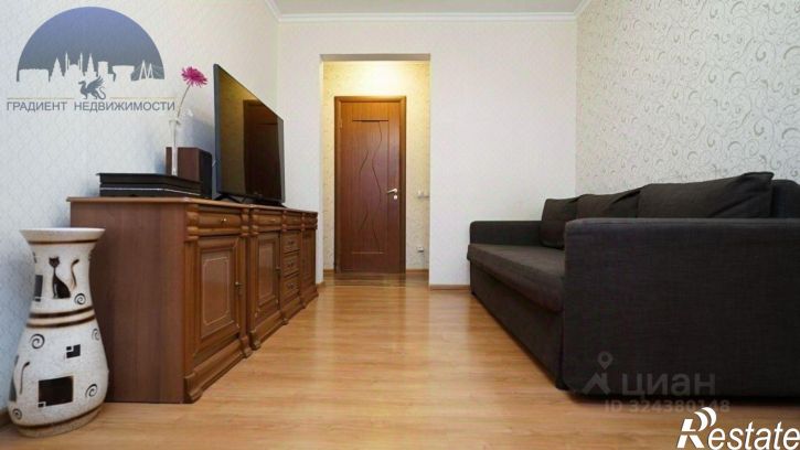 3-комн квартира проспект Победы, 18,  д. 18