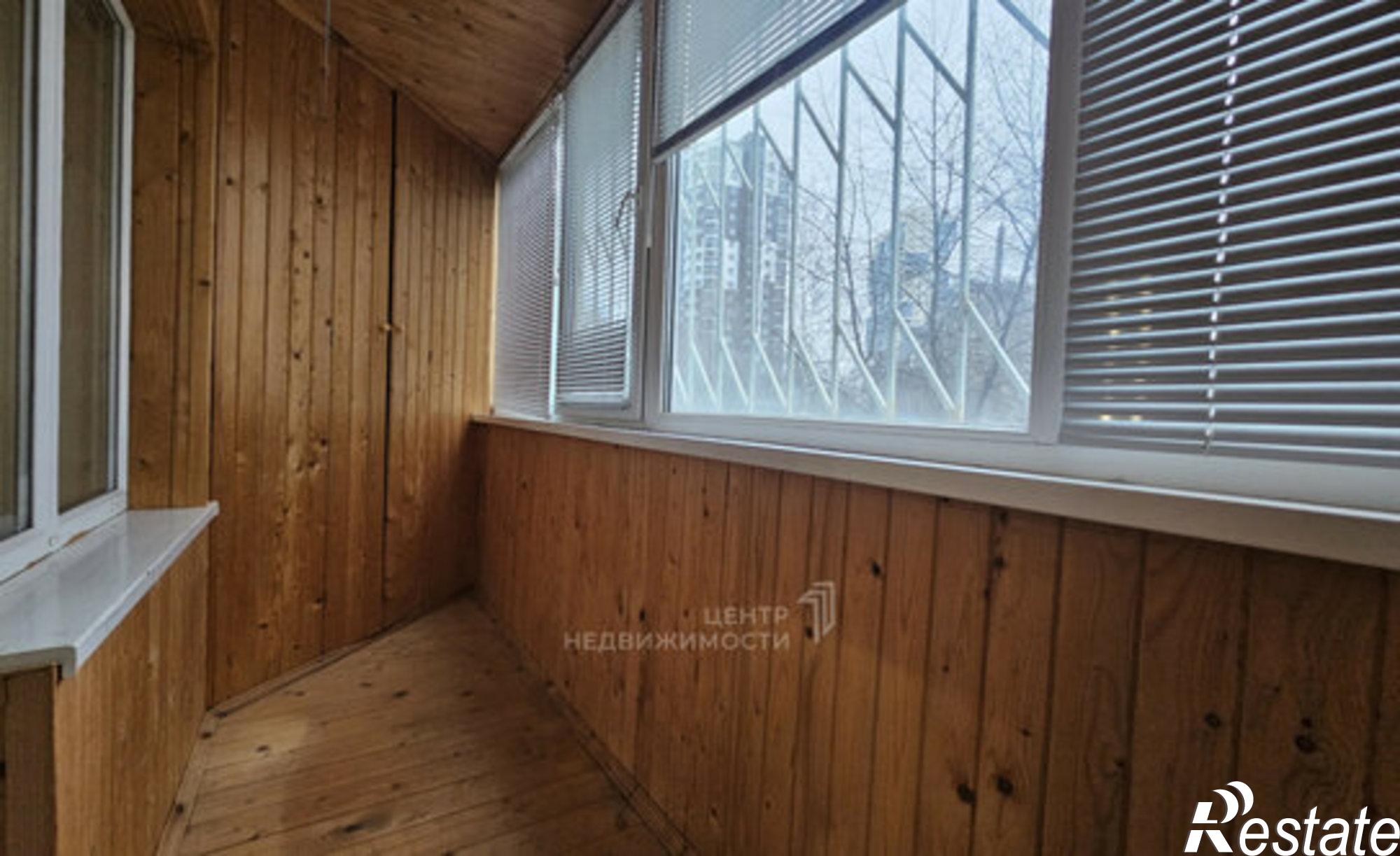 Купить квартиру за 9 800 000 рублей на пр-кт Победы, 44