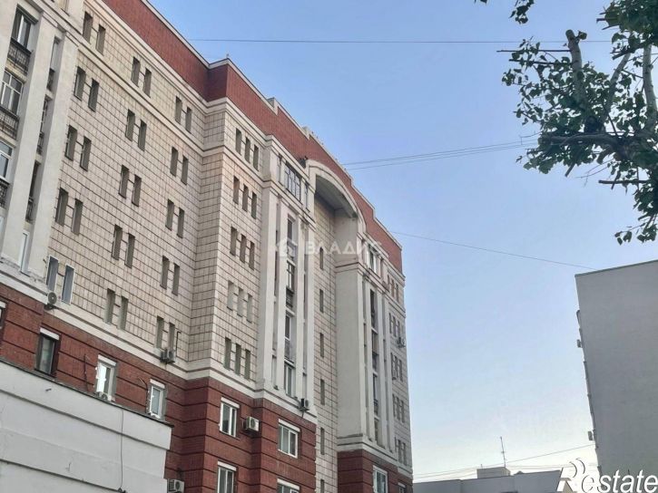 2-комн квартира улица Фатыха Амирхана, 17,  д. 17