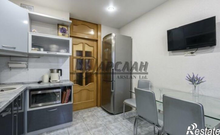 4-комн квартира пр-кт Победы, 88,  д. 88