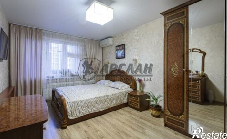 4-комн квартира пр-кт Победы, 88,  д. 88