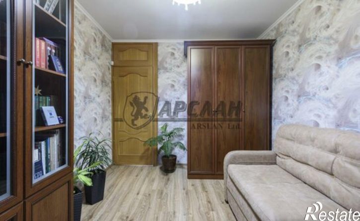 4-комн квартира пр-кт Победы, 88,  д. 88