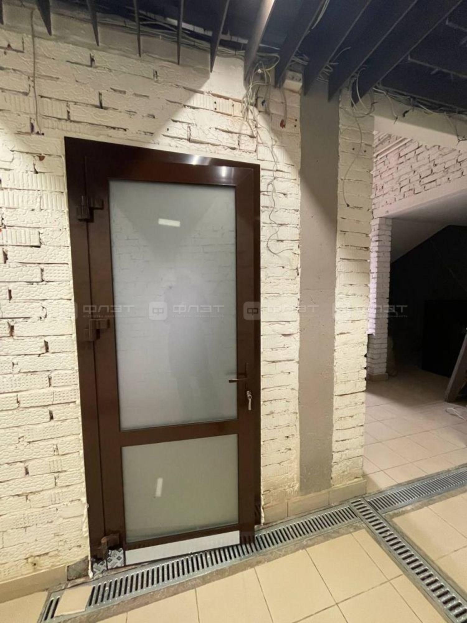 Сдать офис, помещение под офис за 15 000 рублей на ул. Калинина д.60