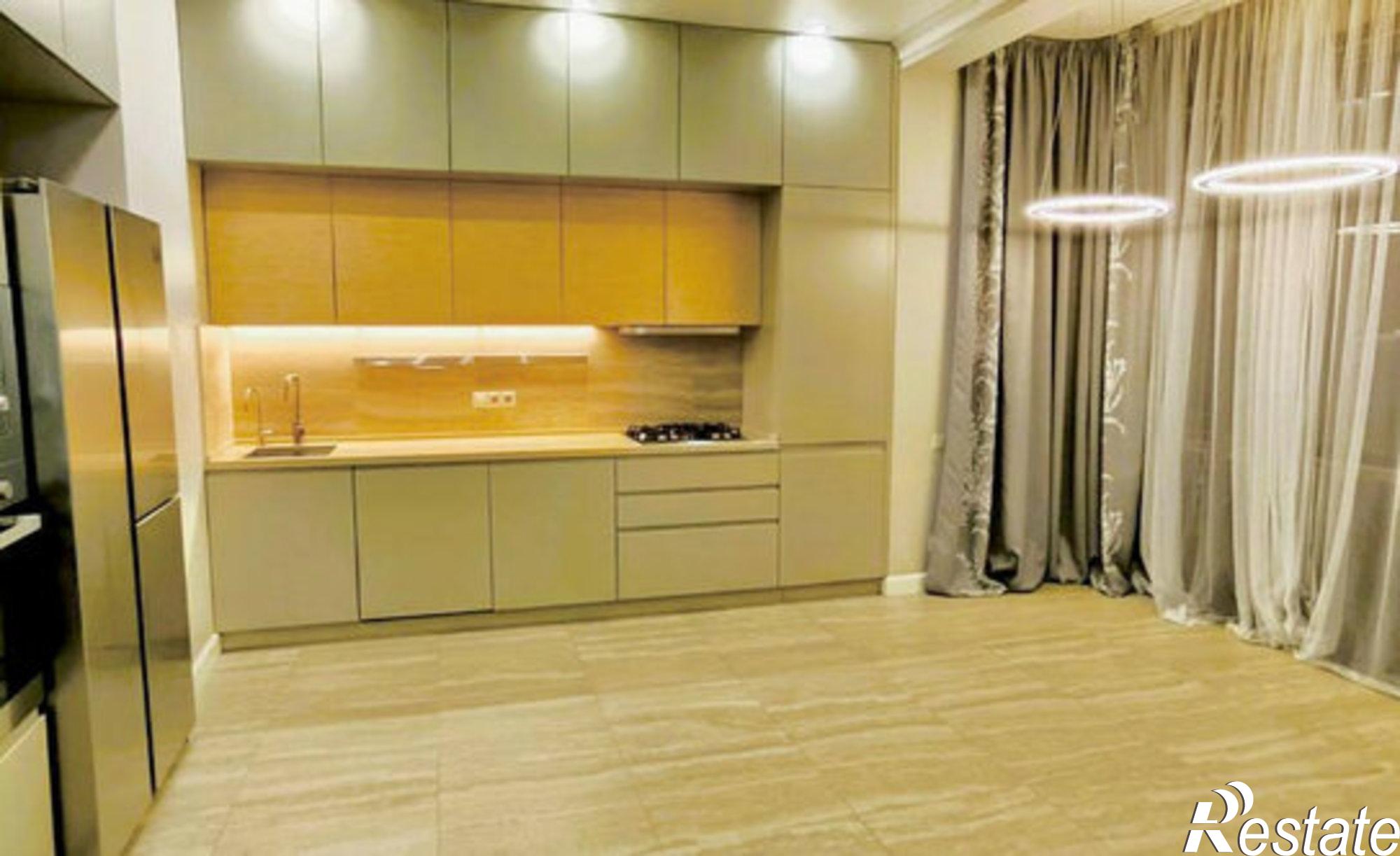 Купить квартиру за 24 900 000 рублей на улица Габдуллы Кариева, 10