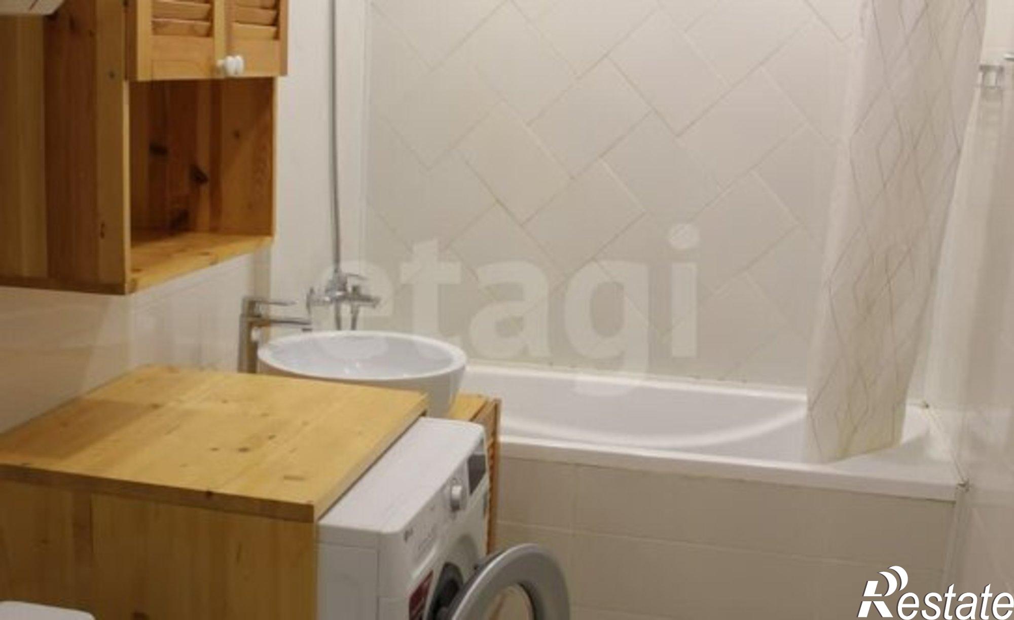 Купить квартиру за 9 900 000 рублей на улица Академика Глушко, 8