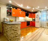 2-комн, 70кв м, этаж 4/9 ул Фатыха Амирхана, 17