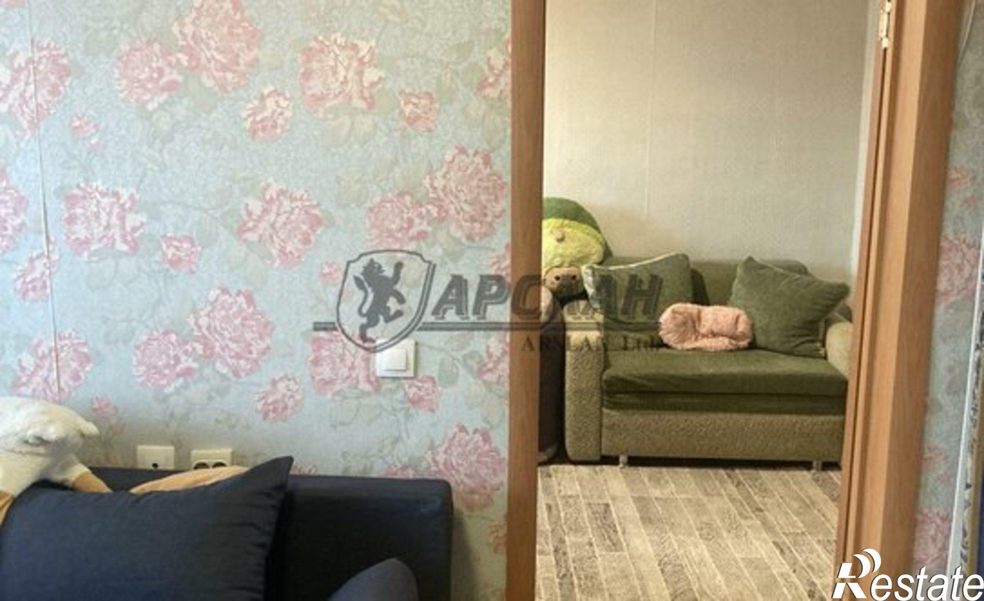 Купить квартиру за 4 000 000 рублей на Беломорская улица, 106