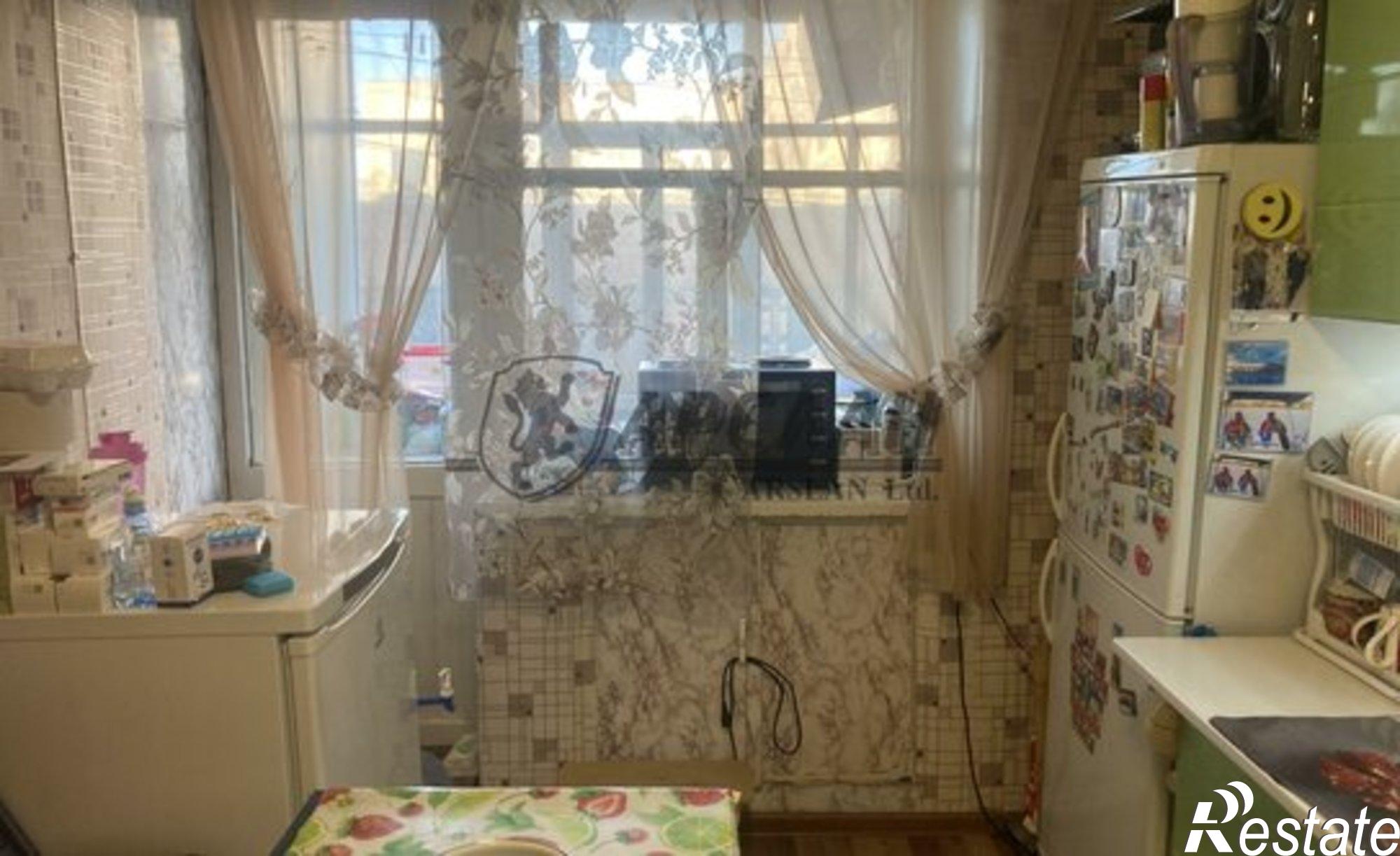 Купить квартиру за 4 000 000 рублей на Беломорская улица, 106