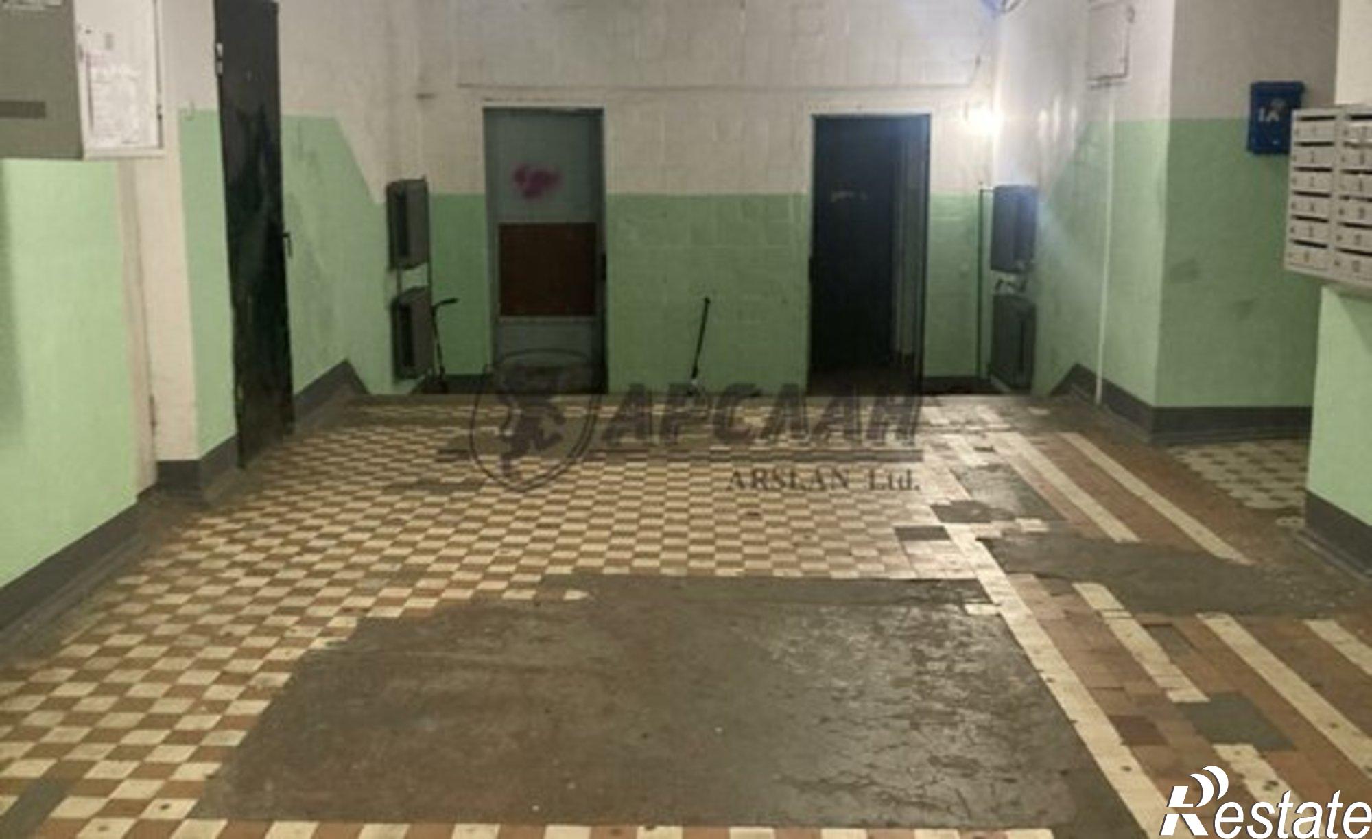 Купить квартиру за 4 000 000 рублей на Беломорская улица, 106