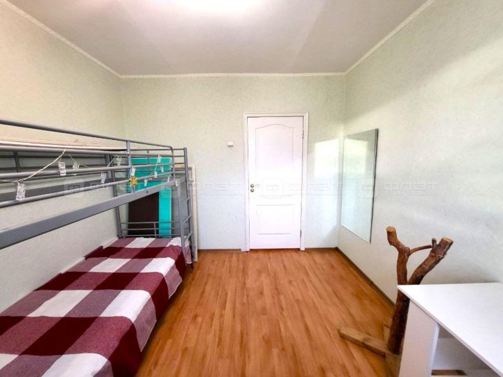 4-комн квартира ул. Академика Арбузова, дом 19