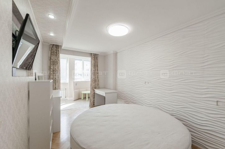 4-комн квартира ул. Четаева, дом 54