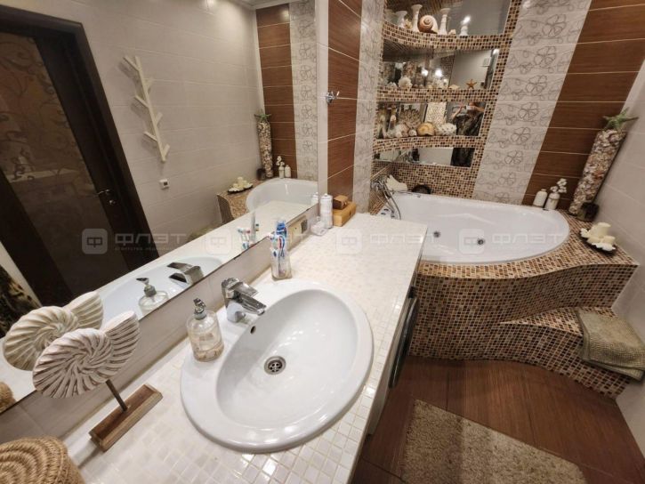 2-комн квартира пр-кт. Фатыха Амирхана, дом 14б