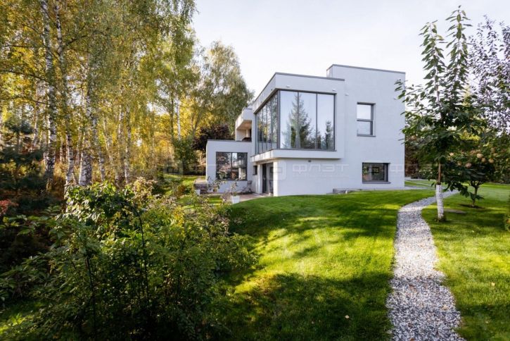 Коттедж/дом ул. Агачлык (Алтан), дом 10а