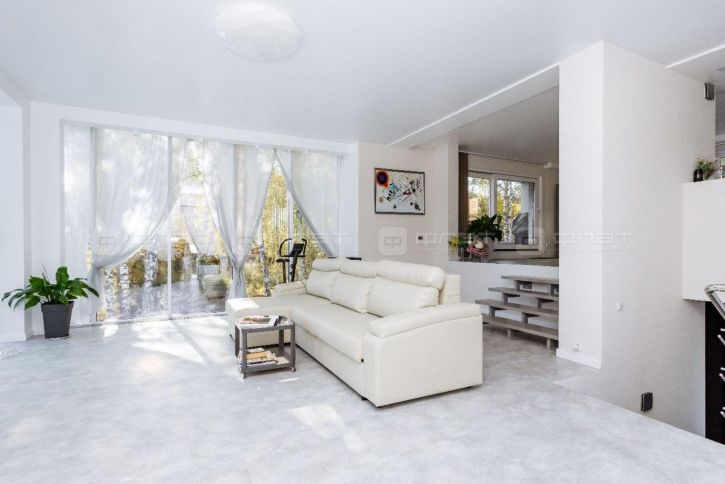 Коттедж/дом ул. Агачлык (Алтан), дом 10а