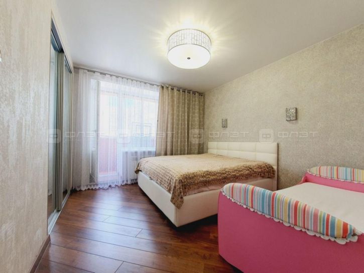 3-комн квартира ул. Адоратского, дом 2