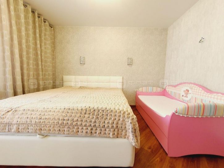 3-комн квартира ул. Адоратского, дом 2