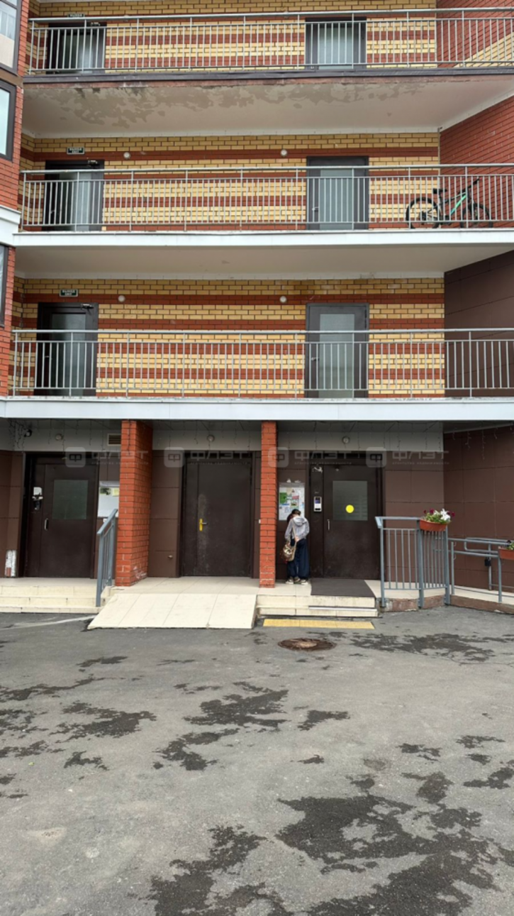 2-комн квартира ул. Чингиза Айтматова, дом 9