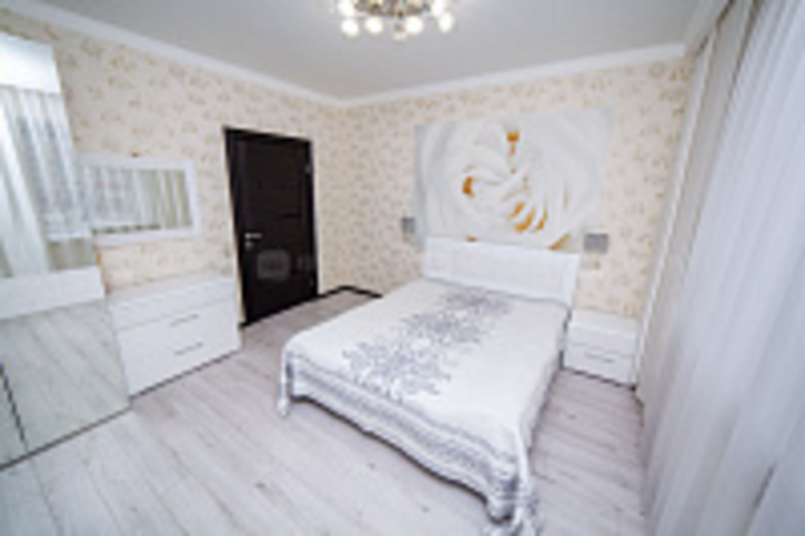 3-комн квартира ул. Баки Урманче, дом 9