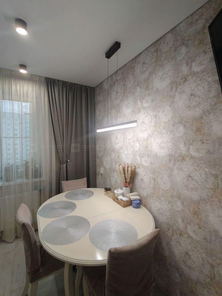 2-комн квартира ул. Адоратского, дом 5