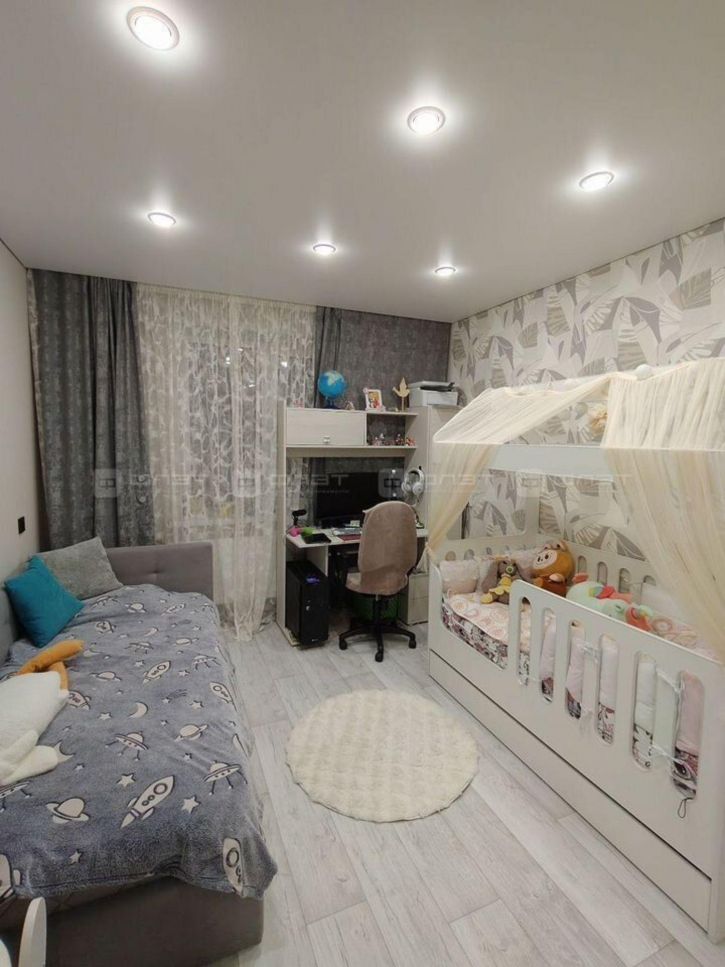 2-комн квартира ул. Адоратского, дом 5