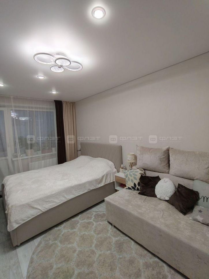 2-комн квартира ул. Адоратского, дом 5