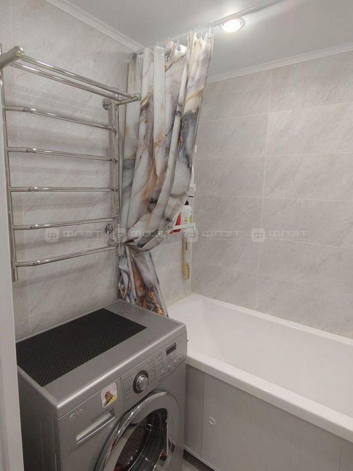 2-комн квартира ул. Адоратского, дом 5