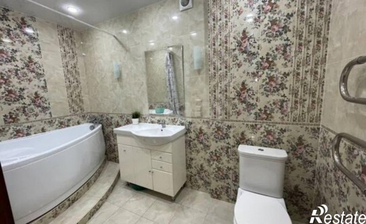 3-комн квартира улица Восстания, 84,  д. 84