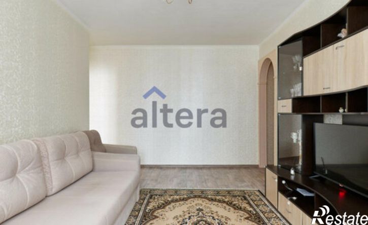 3-комн квартира ул Латышских Стрелков, 35,  д. 35