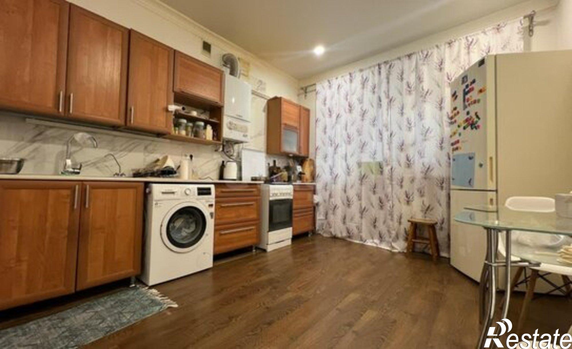 Купить квартиру за 10 500 000 рублей на ул Алтан, 76Б