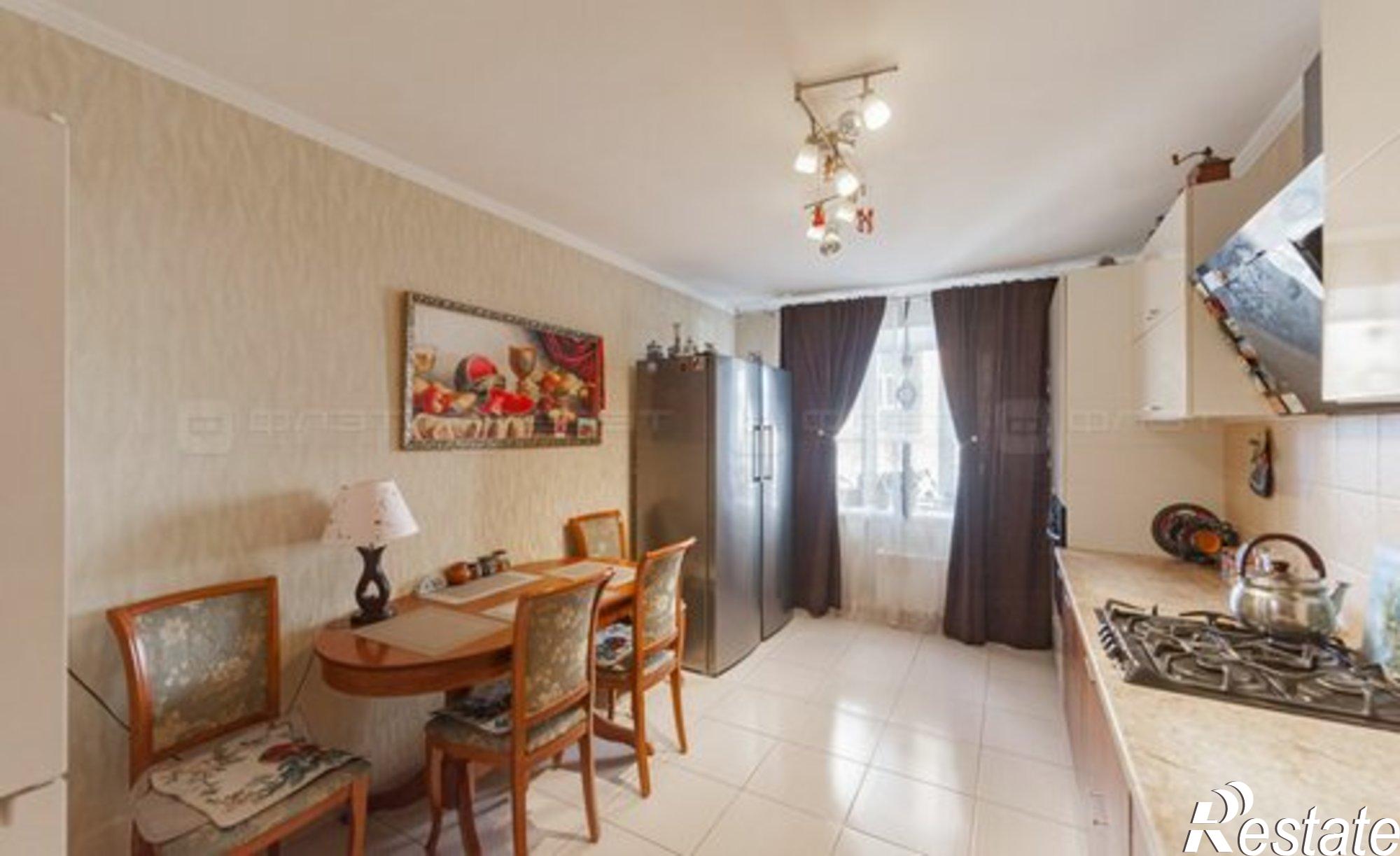 Купить квартиру за 14 800 000 рублей на улица Академика Завойского, 21