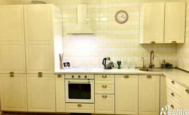 3-комн квартира улица Генерала Ерина, 13 к1,  д. 13 к1