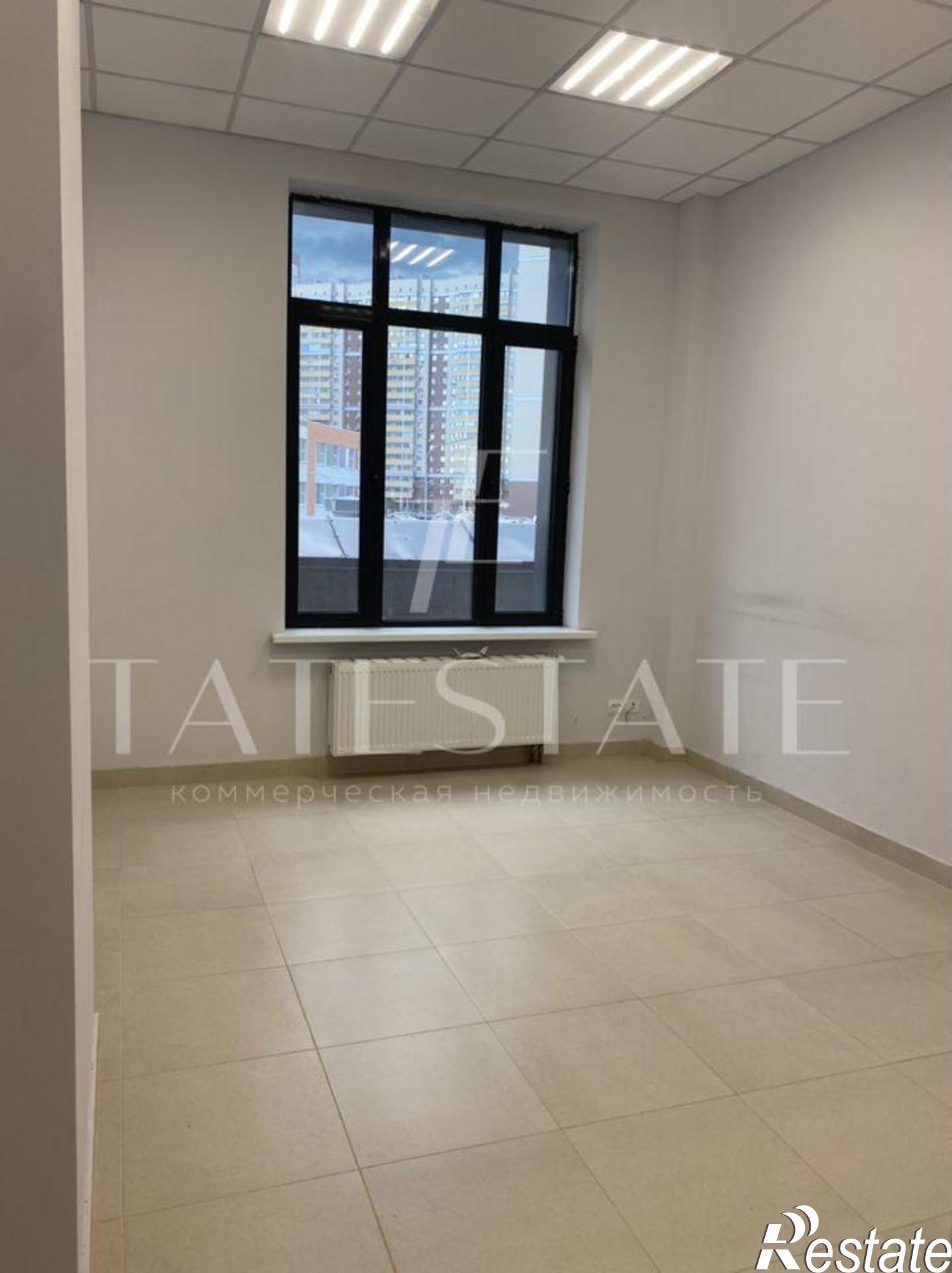 Сдать офис, помещение под офис за 160 500 рублей на проспект Альберта Камалеева, 32Б