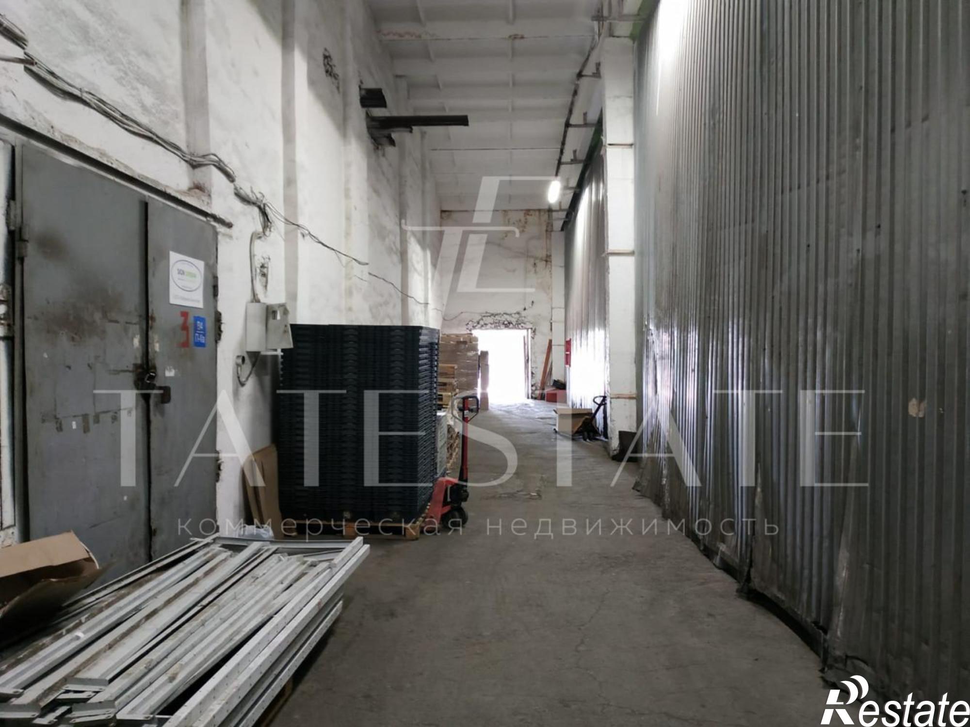 Сдать складское помещение за 240 000 рублей на улица Рахимова, 59