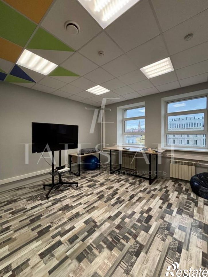 Офис улица Лево-Булачная, 38
