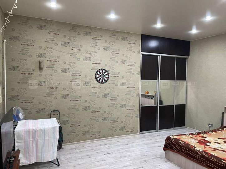 1-комн квартира ул. Агрызская, дом 80