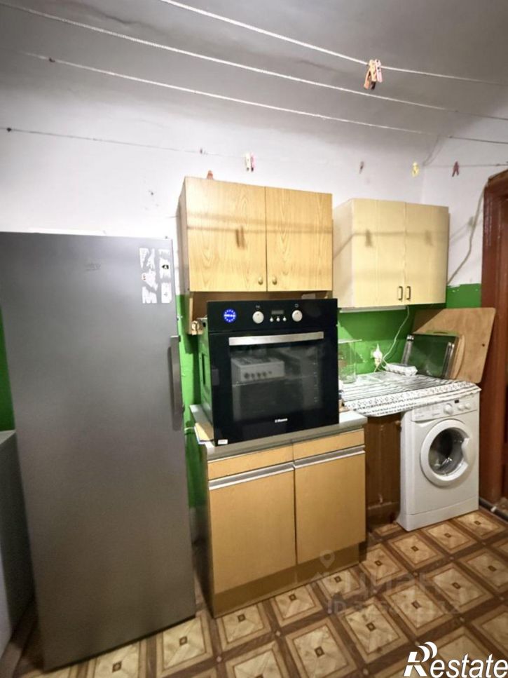 Комната улица Академика Кирпичникова, 23,  д. 23