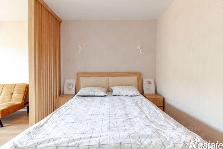1-комн квартира ул Александра Курынова, 4 3,  д. 4 3,  к. 3