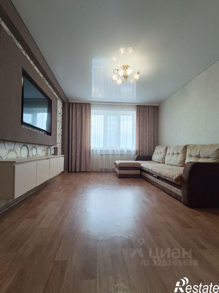 3-комн квартира ул Юлиуса Фучика, 84,  д. 84