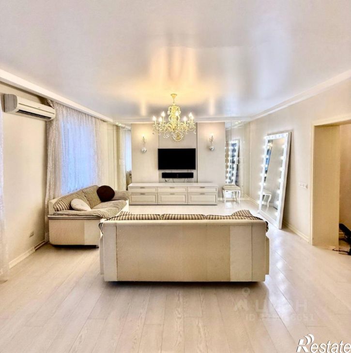 3-комн квартира ул Адоратского, 3в,  д. 3в
