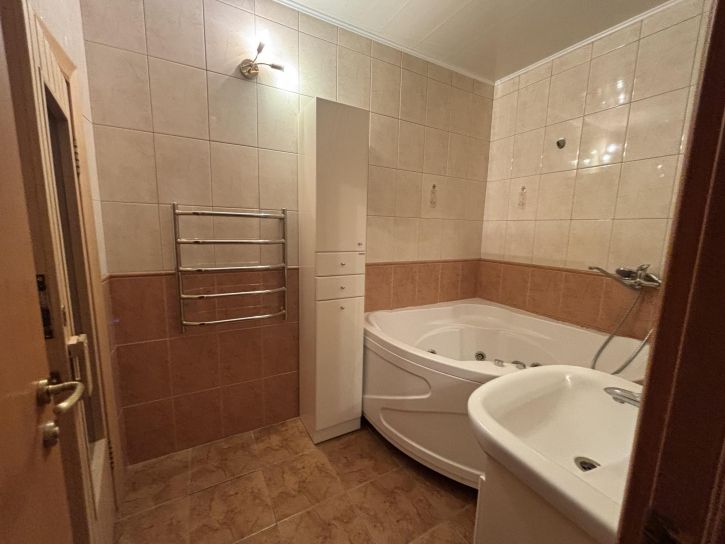3-комн квартира Академика Завойского улица, д. 13