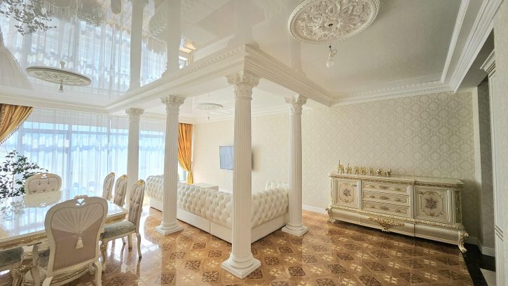 4-комн квартира Мусина  улица, д. 1