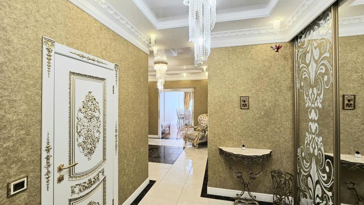 4-комн квартира Мусина  улица, д. 1