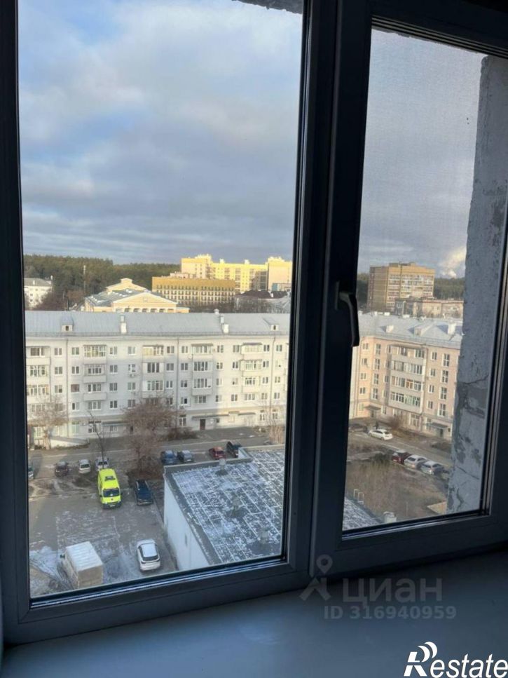 3-комн квартира Революционная улица, 43,  д. 43