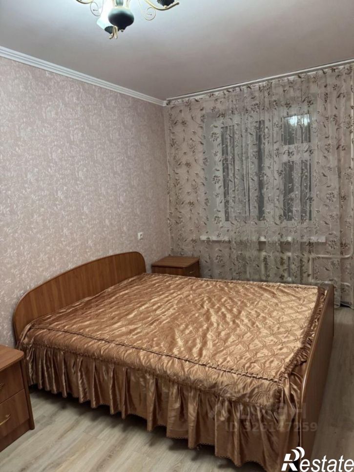 3-комн квартира ул Космонавтов, 44,  д. 44