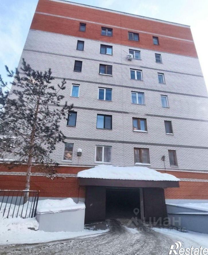 Гараж/парковка улица Галиаскара Камала, 49,  д. 49