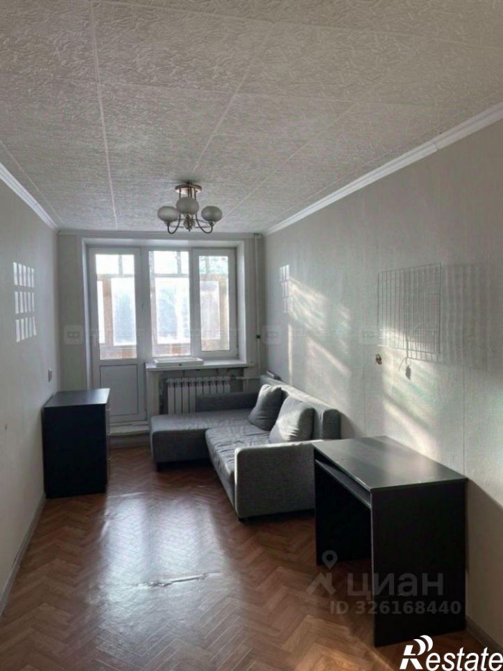 3-комн квартира улица Серова, 35,  д. 35