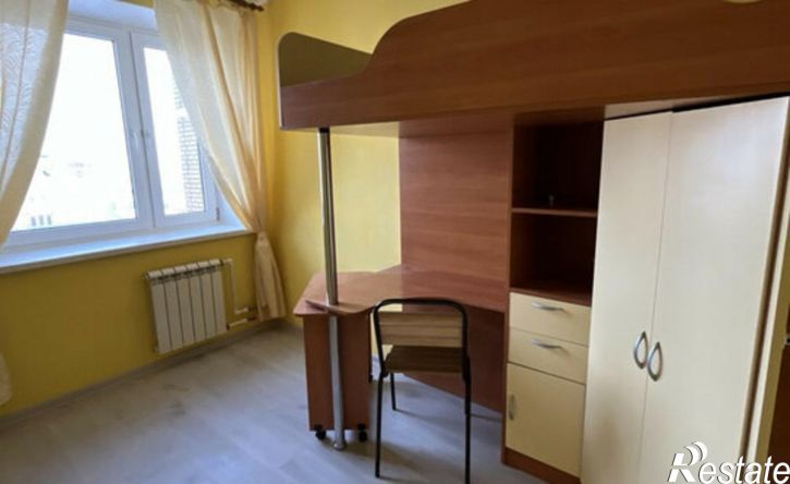 4-комн квартира ул Академика Глушко, 8,  д. 8